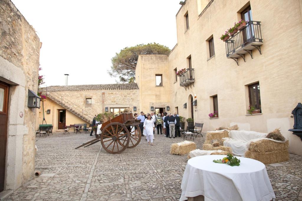 Agriturismo Baglio Fontana Buseto Palizzolo Buitenkant foto
